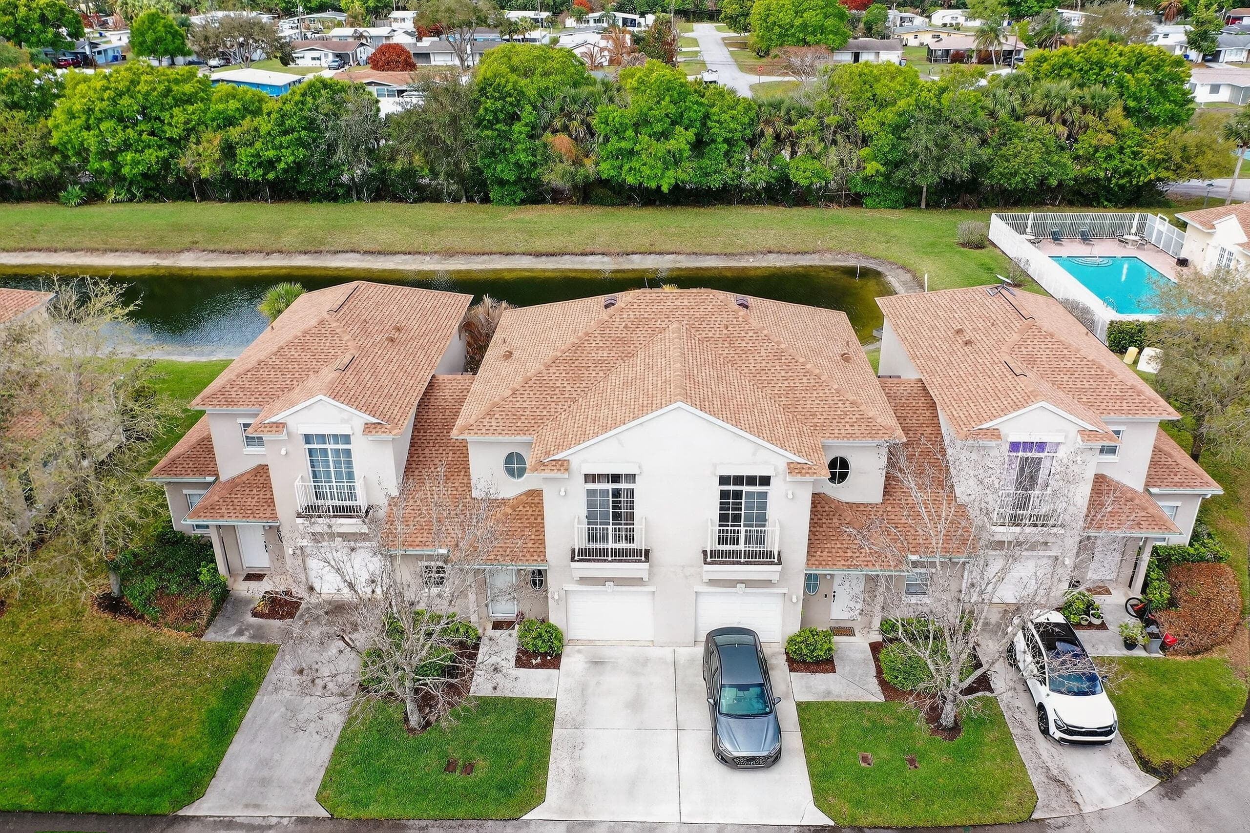 1911 77th Drive, Vero Beach, FL 32966 — photo 3 of 40