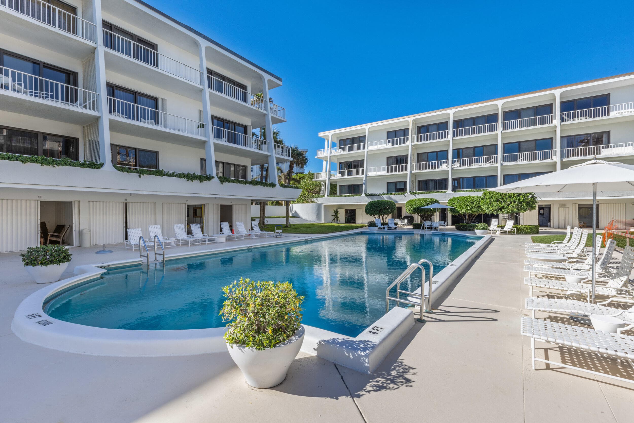 2275 S Ocean Boulevard 307a, Palm Beach, FL 33480 — photo 35 of 49
