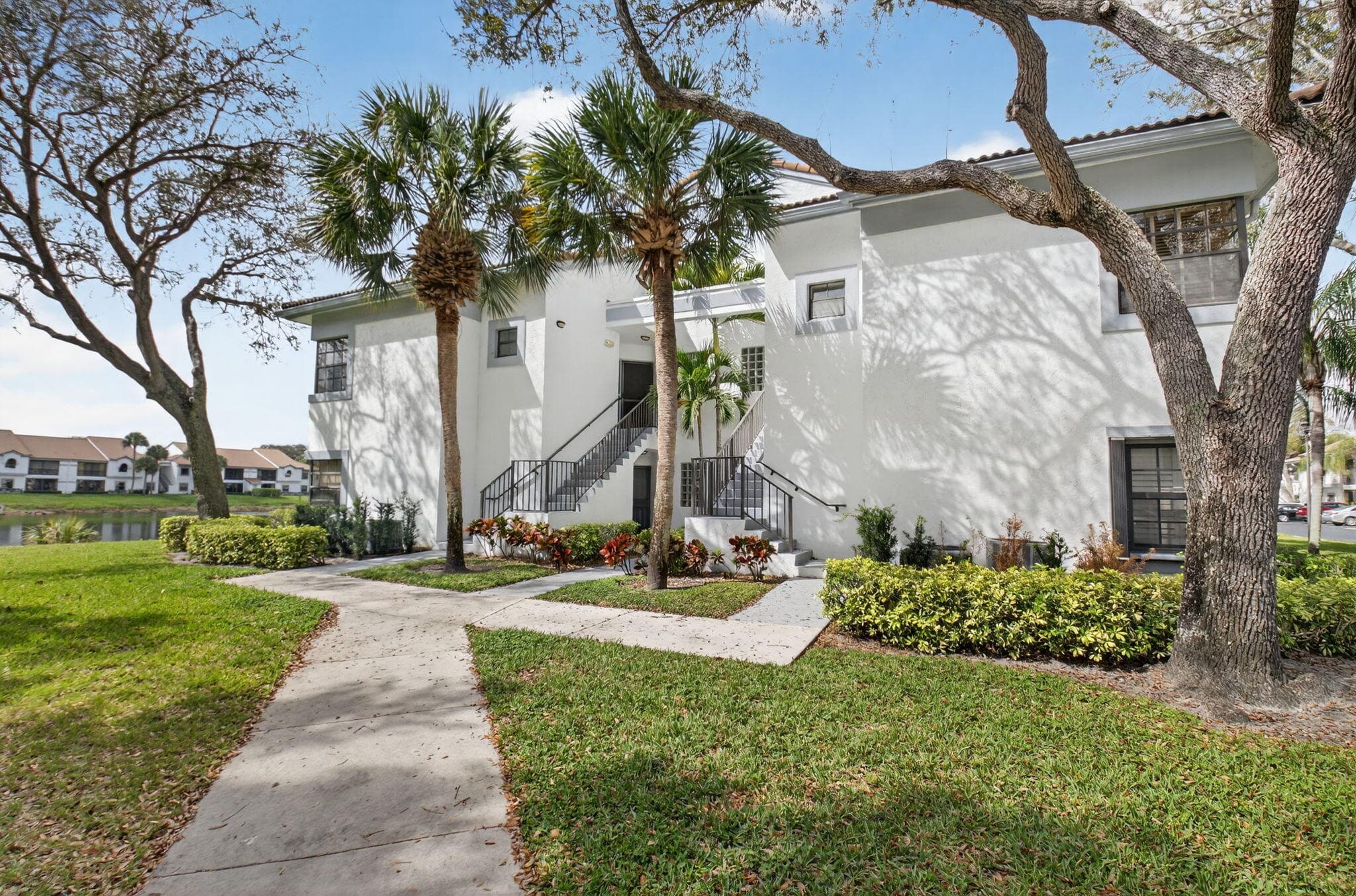 5394 Firenze Drive J, Boynton Beach, FL 33437 — photo 3 of 68