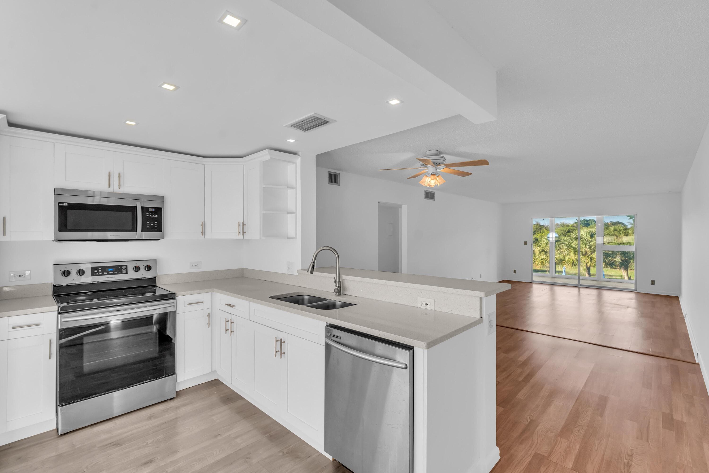 2505 Antigua Terrace E3, Coconut Creek, FL 33066 — photo 4 of 38