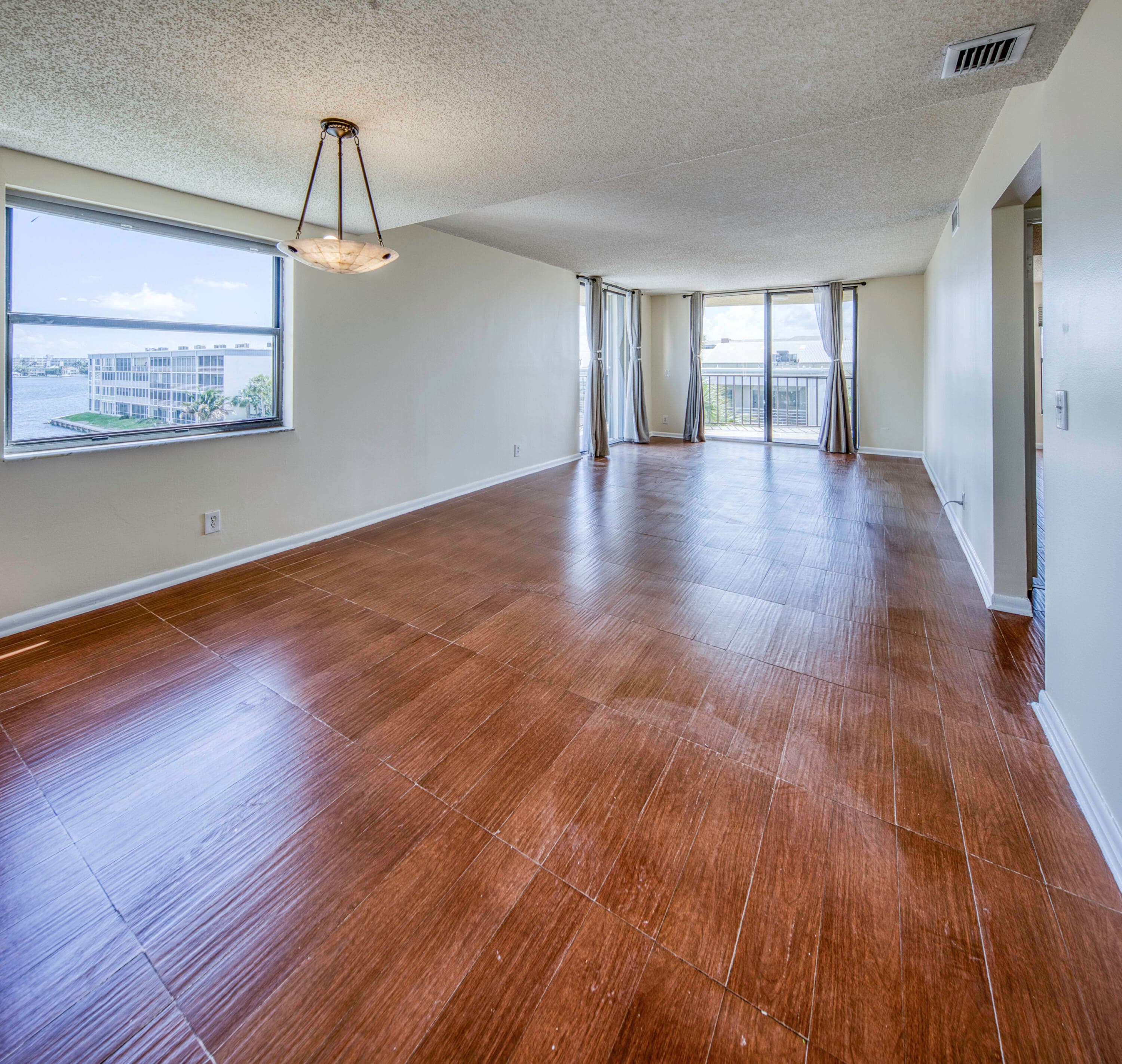 890 N Federal Highway 412, Lantana, FL 33462 — photo 2 of 46