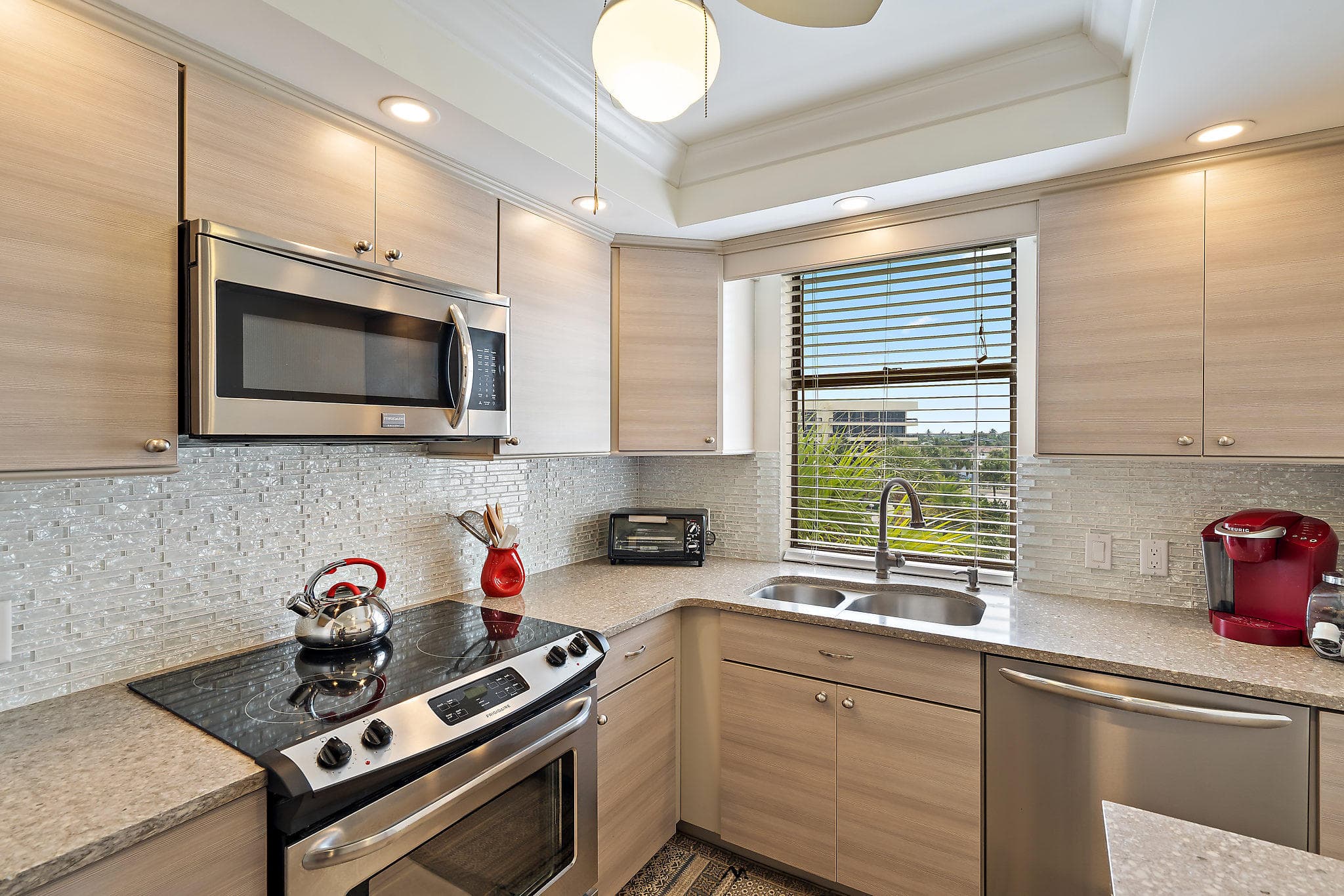 225 Beach Road 401, Tequesta, FL 33469 — photo 17 of 57