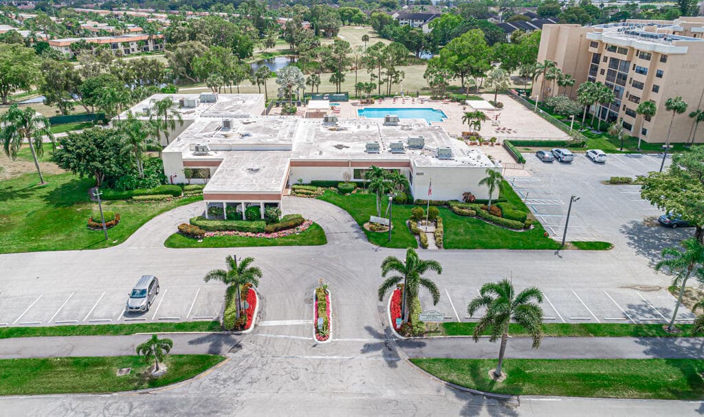 4640 Lucerne Lakes Boulevard 206, Lake Worth, FL 33467 — photo 34 of 42