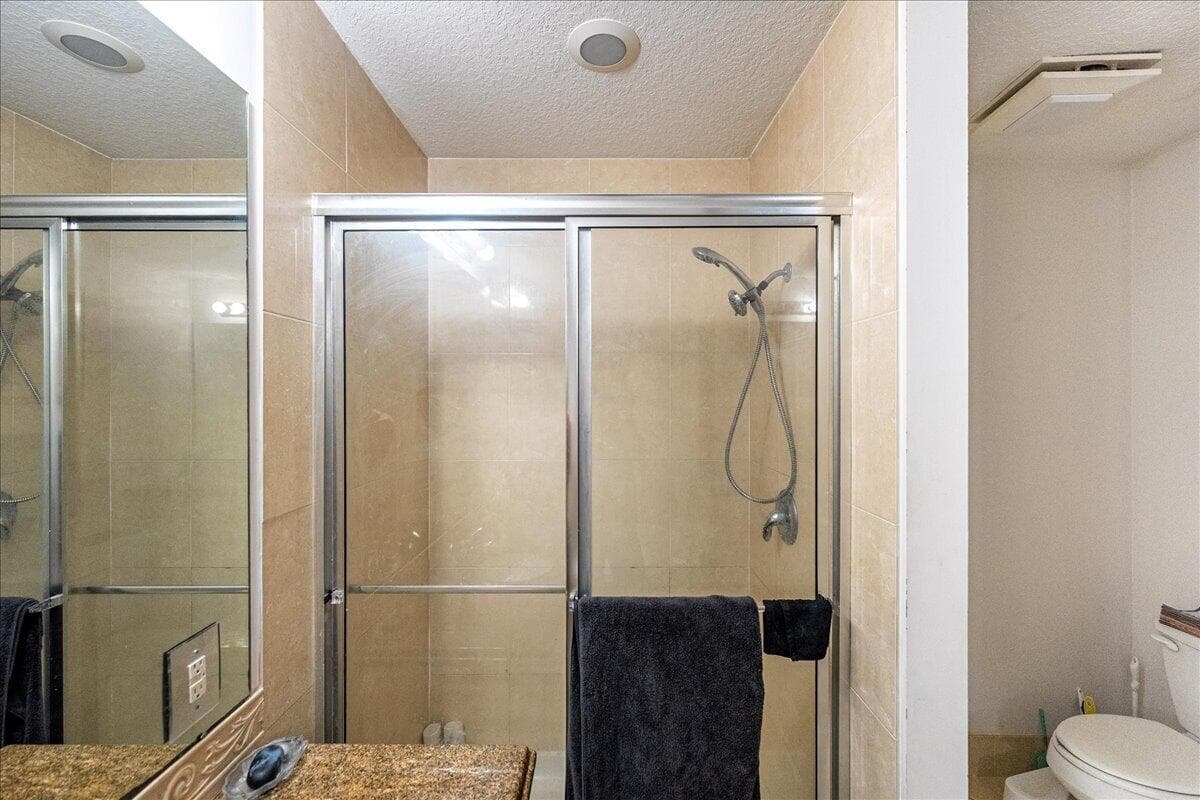 36 Harbour Isle Drive W 106, Fort Pierce, FL 34949 — photo 17 of 44