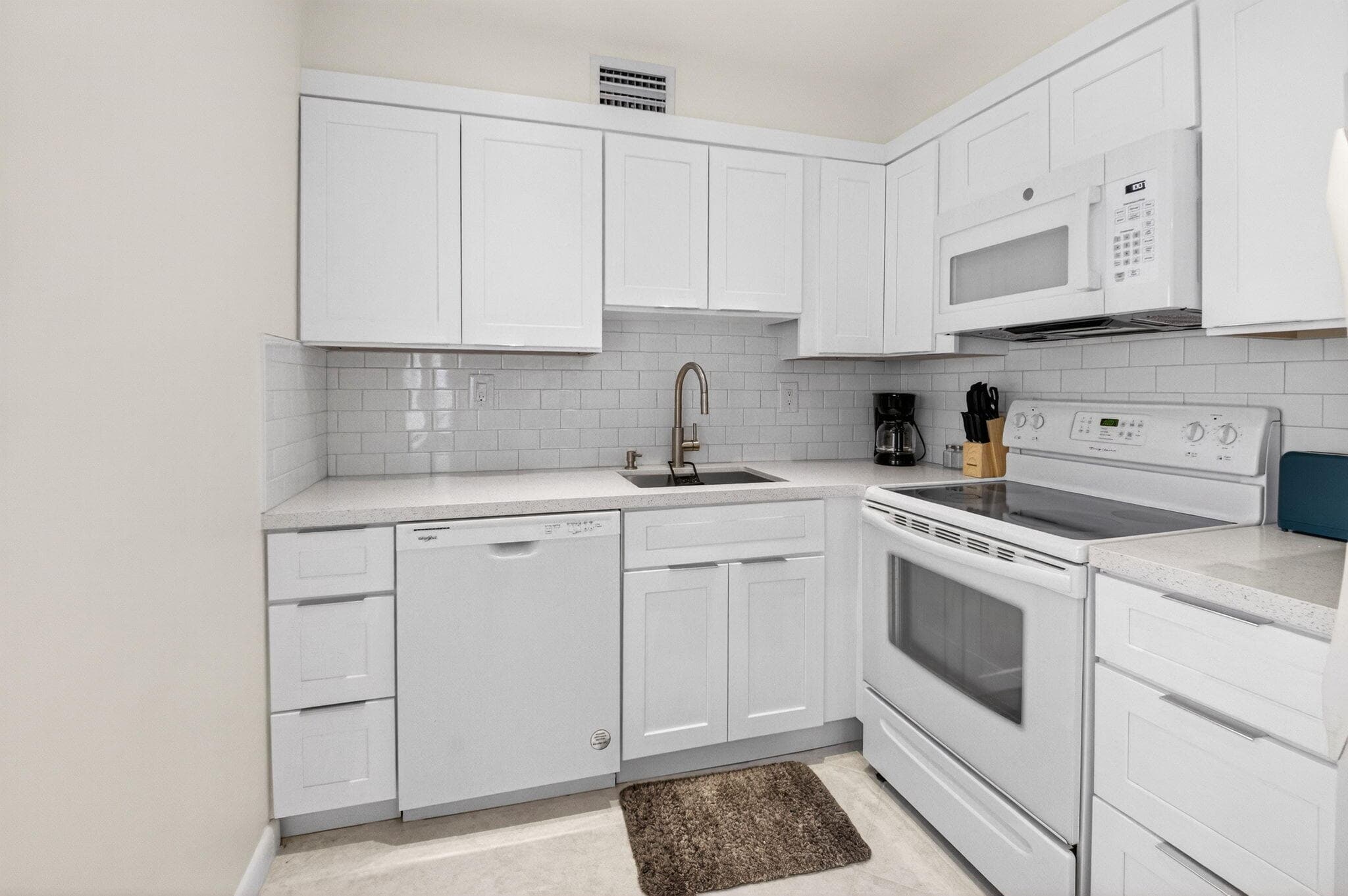 173 Flanders D 173, Delray Beach, FL 33484 — photo 21 of 94