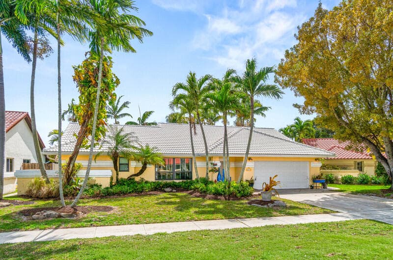6016 Sunberry Circle, Boynton Beach, FL 33437 — photo 2 of 43