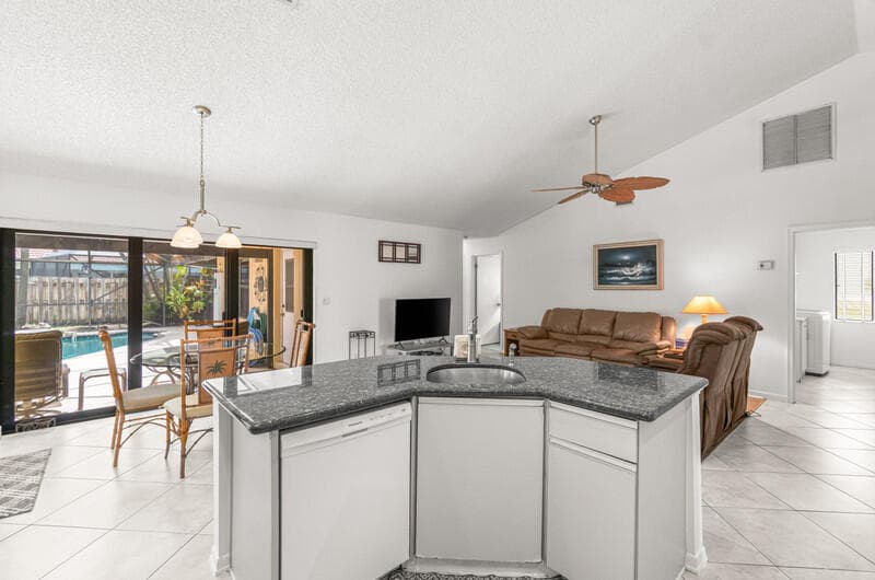 6016 Sunberry Circle, Boynton Beach, FL 33437 — photo 18 of 43