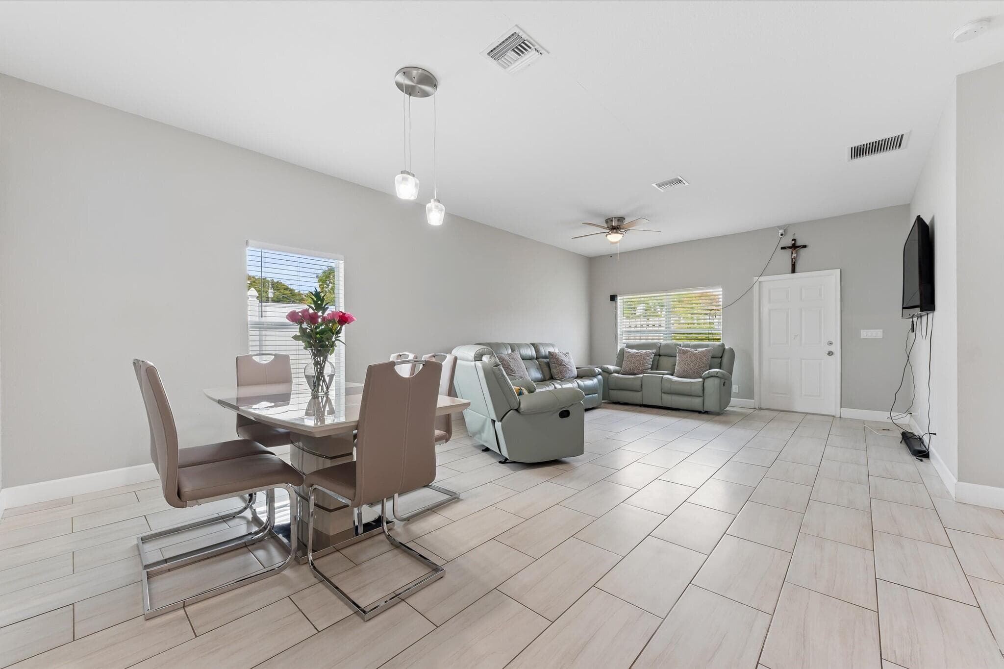 525 NW 12th Avenue, Boynton Beach, FL 33435 — photo 11 of 39