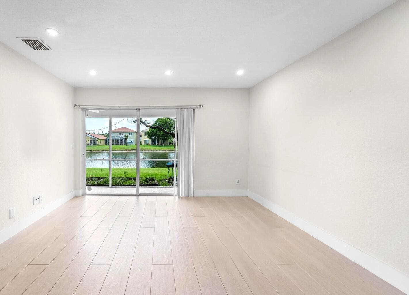 8018 Big Pine Way, Riviera Beach, FL 33407 — photo 2 of 9