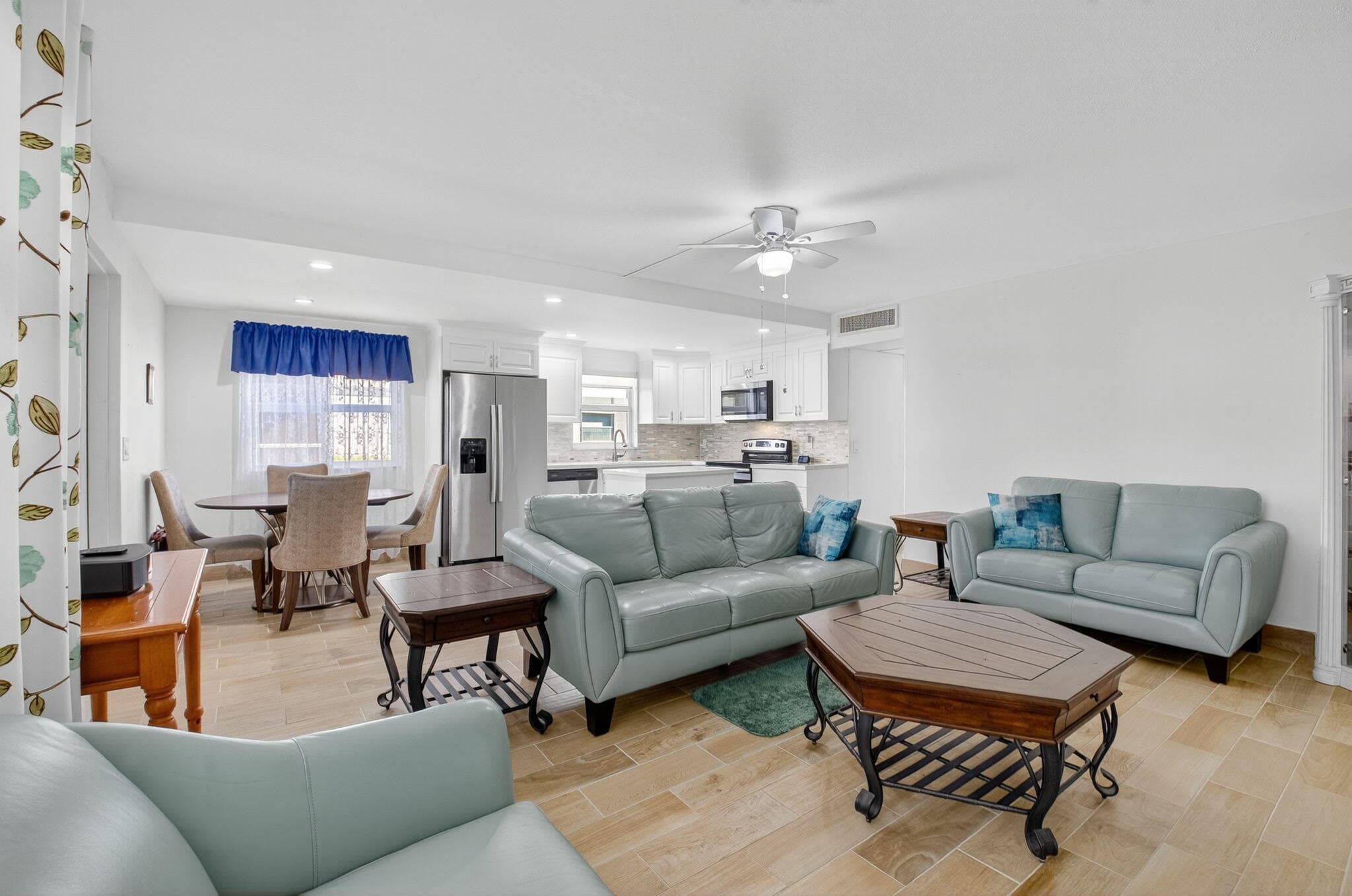 60 Brittany B, Delray Beach, FL 33446 — photo 9 of 50