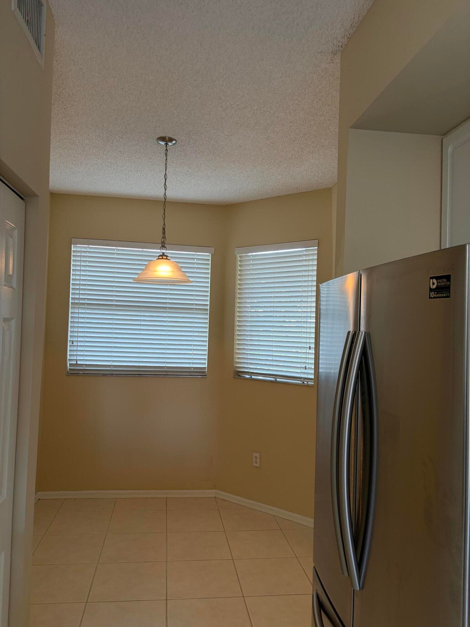 27 Royal Palm Way 304, Boca Raton, FL 33432 — photo 3 of 26