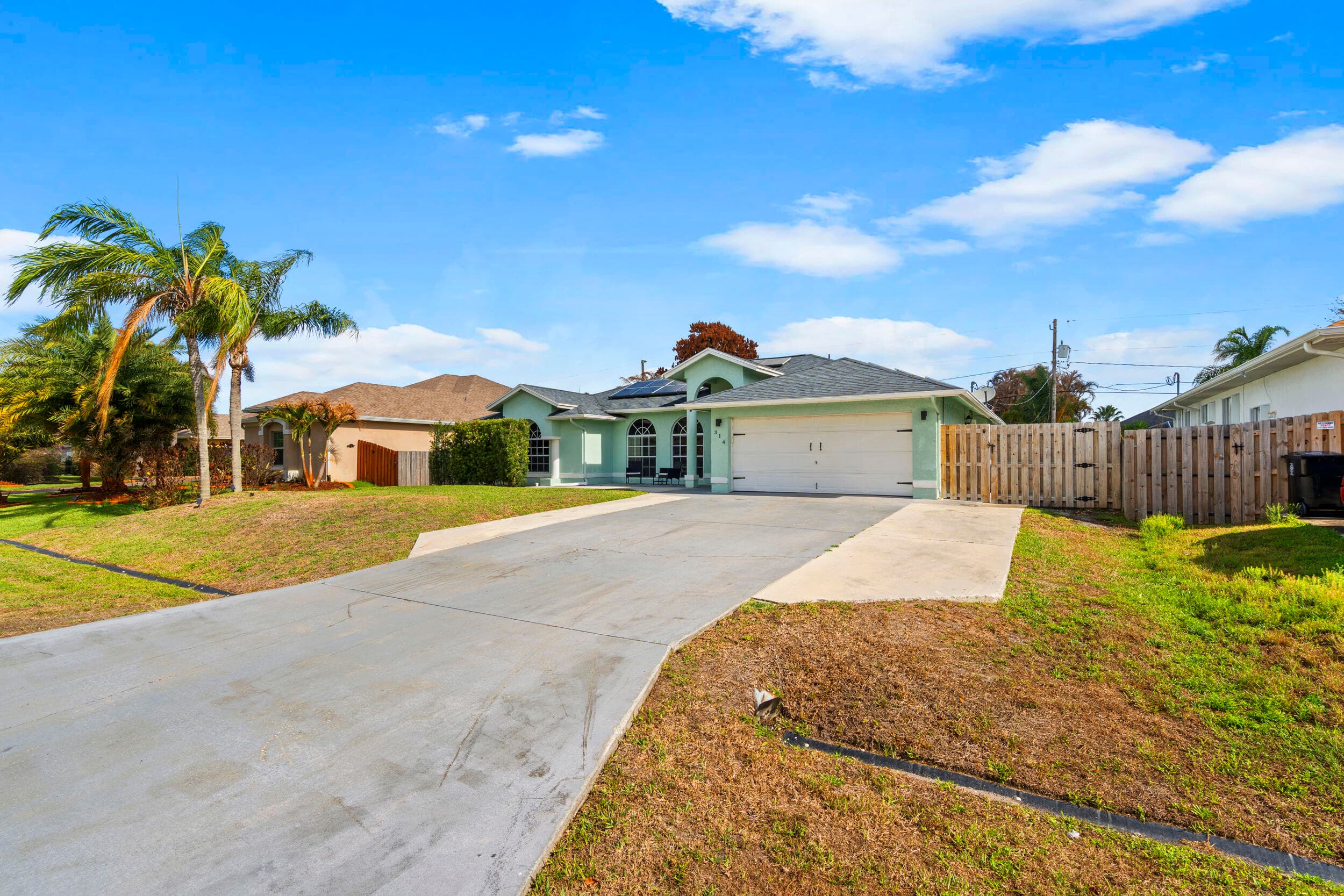 314 SE Fisk Road, Port St. Lucie, FL 34984 — photo 4 of 66