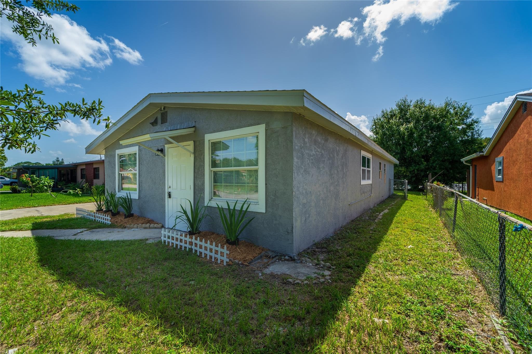 505 Lincoln, Cocoa, FL 32926 — photo 4 of 23