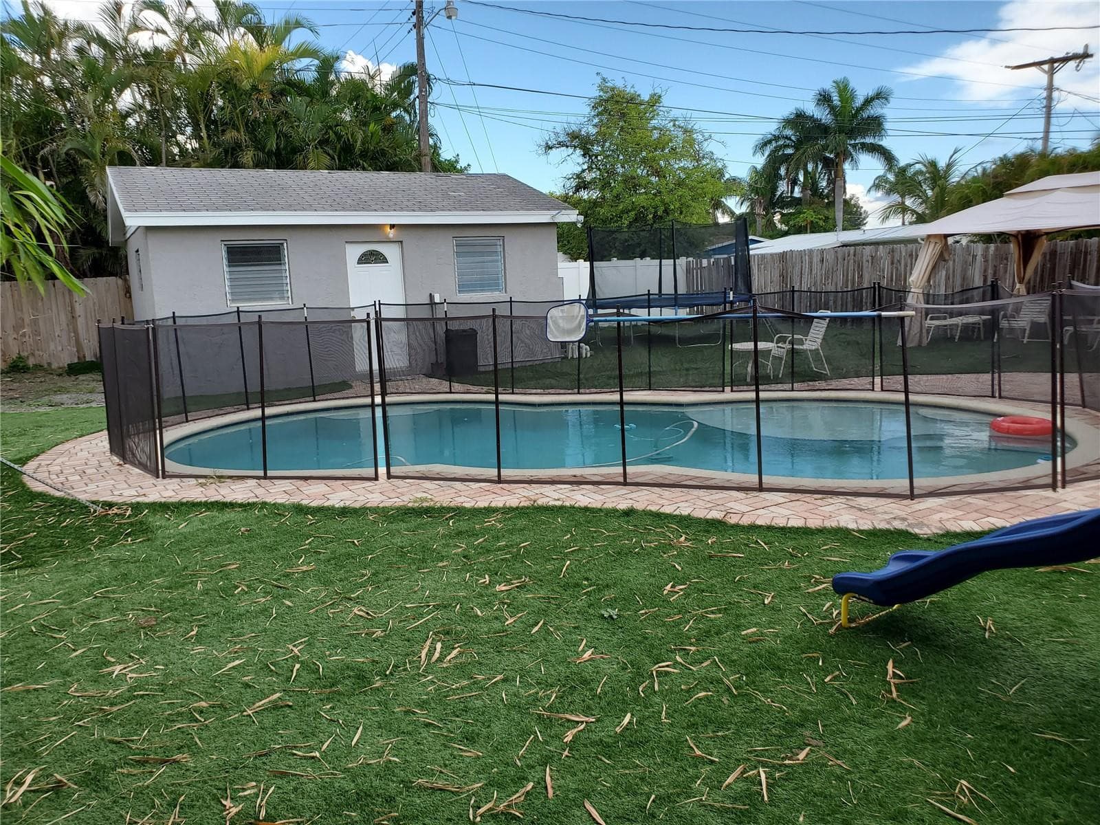 811 S Broadway, Lantana, FL 33462 — photo 12 of 37