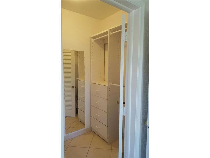 5800 Margate Boulevard 725, Margate, FL 33063 — photo 5 of 8