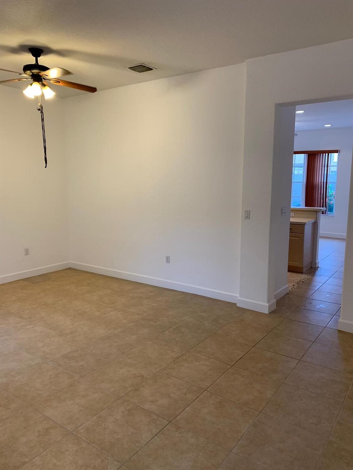 14631 SW 6th Street 14631, Pembroke Pines, FL 33027 — photo 7 of 10