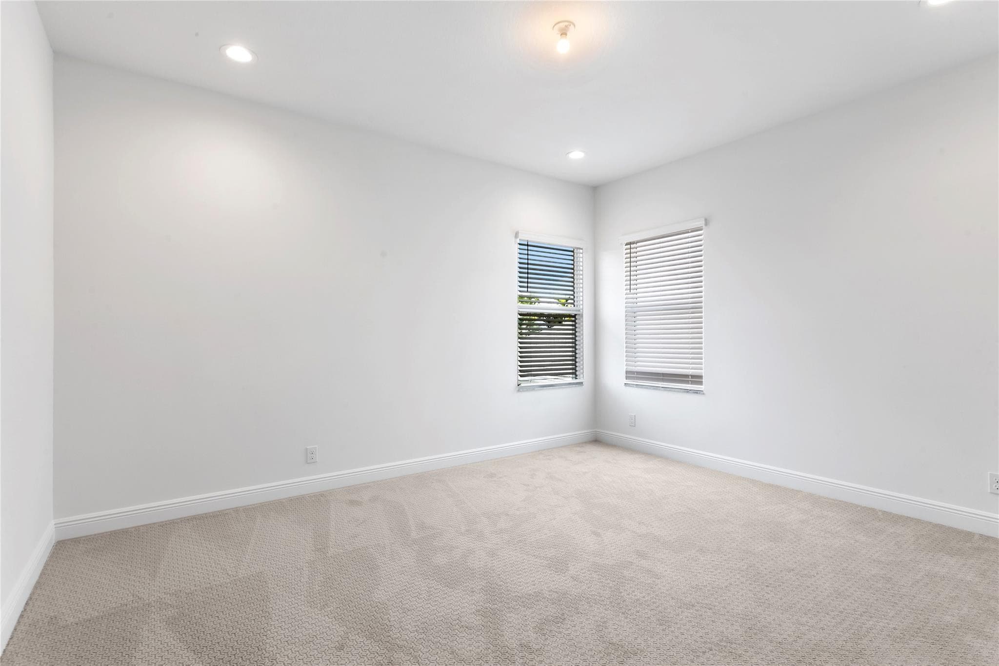 9224 Crestview Circle, Palm Beach Gardens, FL 33412 — photo 27 of 47