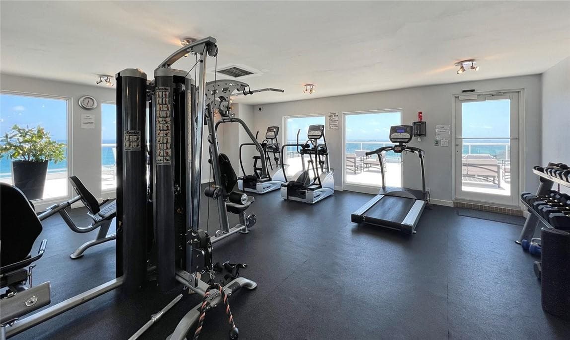 2841 N Ocean Boulevard 802, Fort Lauderdale, FL 33308 — photo 16 of 18