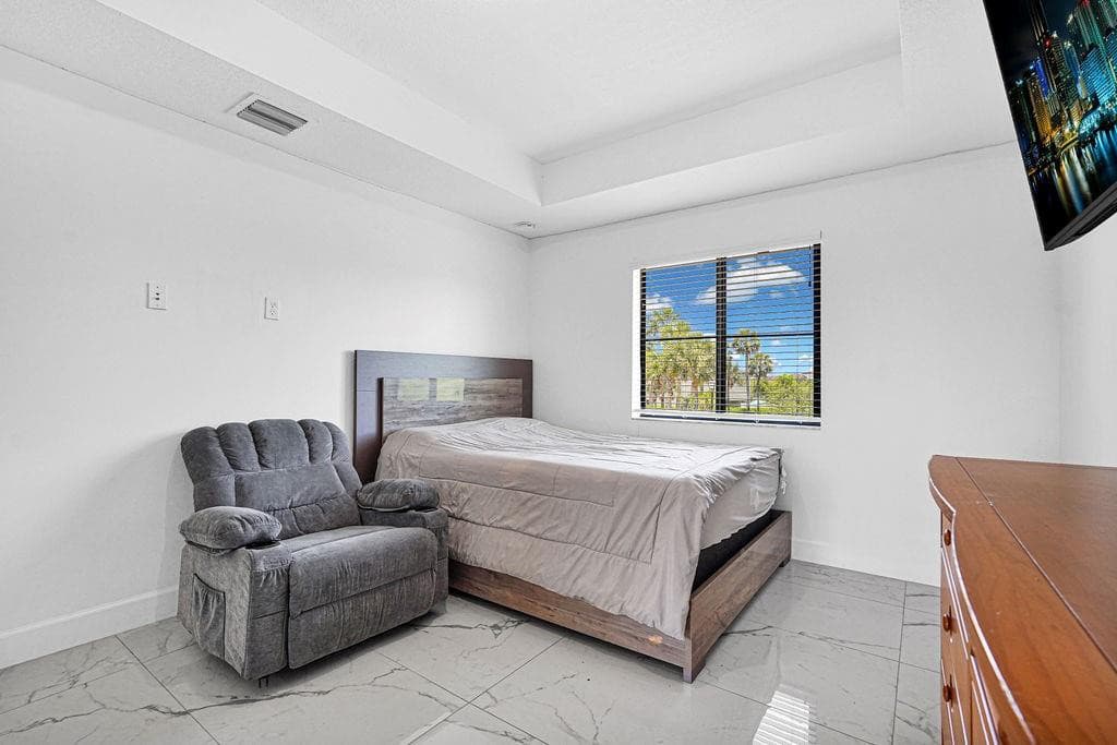 453 NW 36th Avenue, Pompano Beach, FL 33069 — photo 37 of 54