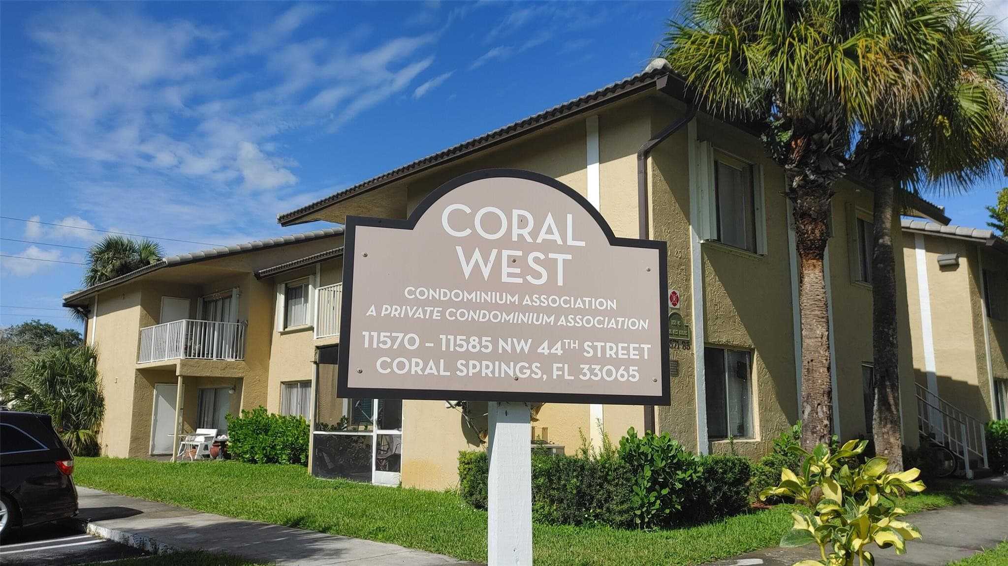 11585 NW 44th Street 11585, Coral Springs, FL 33065 — photo 3 of 5