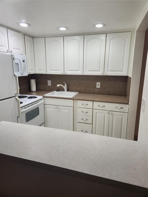 218 Farnham J 218, Deerfield Beach, FL 33442 — photo 3 of 16