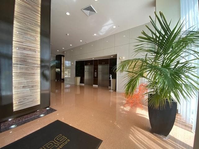 2775 NE 187th Street 523, Aventura, FL 33180 — photo 24 of 28