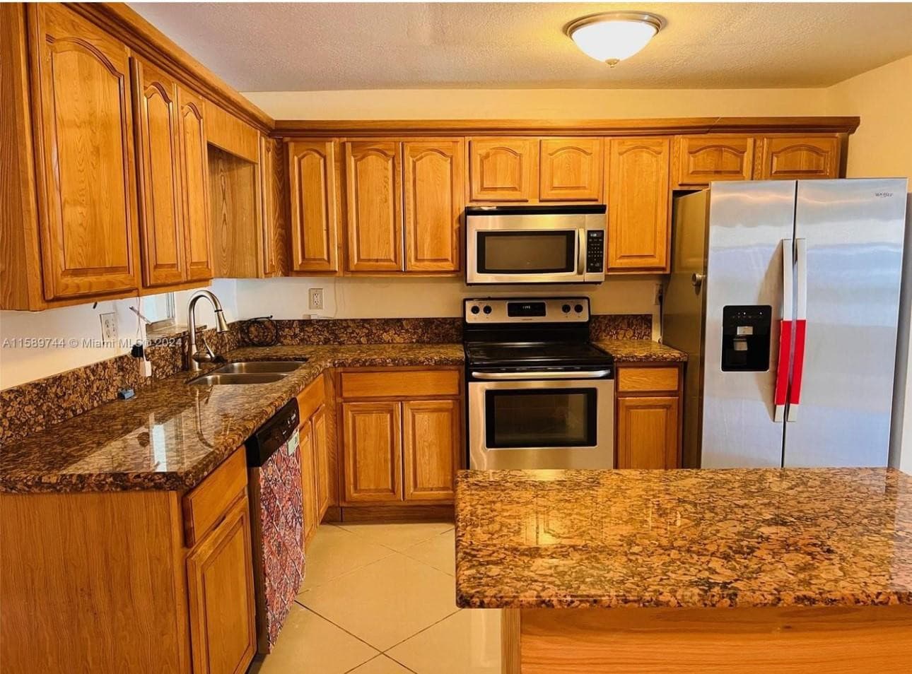 6534 SW 41st Street, Davie, FL 33314 — photo 7 of 11