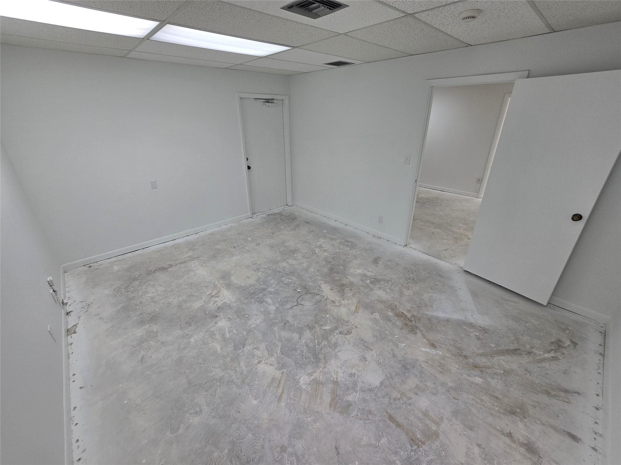 7800 W Oakland Park Boulevard 101, Fort Lauderdale, FL 33351 — photo 15 of 25