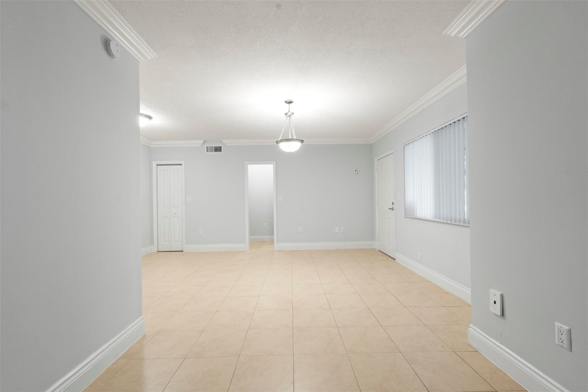 9930 Collins Avenue 12, Bal Harbour, FL 33154 — photo 3 of 13