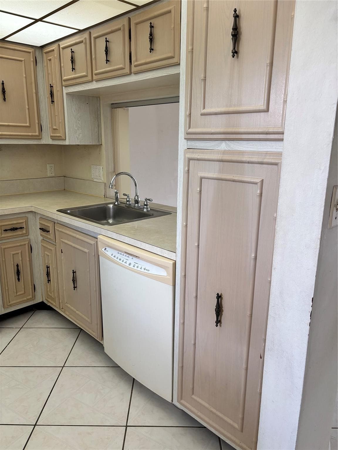 3905 N Nob Hill Road 205, Sunrise, FL 33351 — photo 15 of 20
