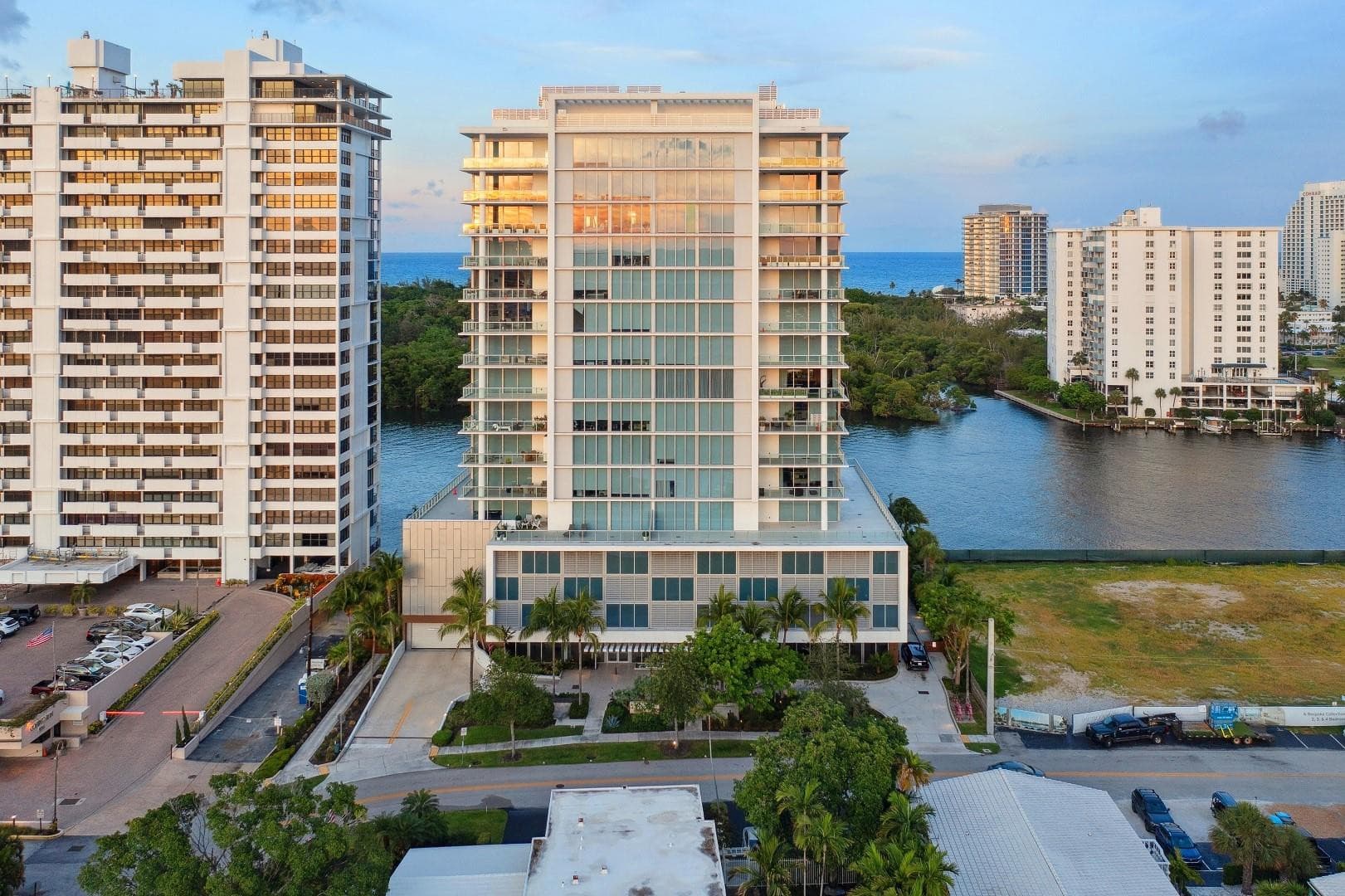 920 Intracoastal Drive 801, Fort Lauderdale, FL 33304 — photo 4 of 44