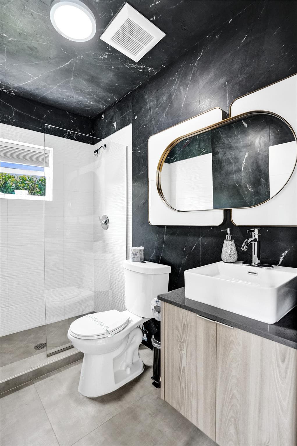 1601 NW 6th Avenue, Fort Lauderdale, FL 33311 — photo 14 of 22
