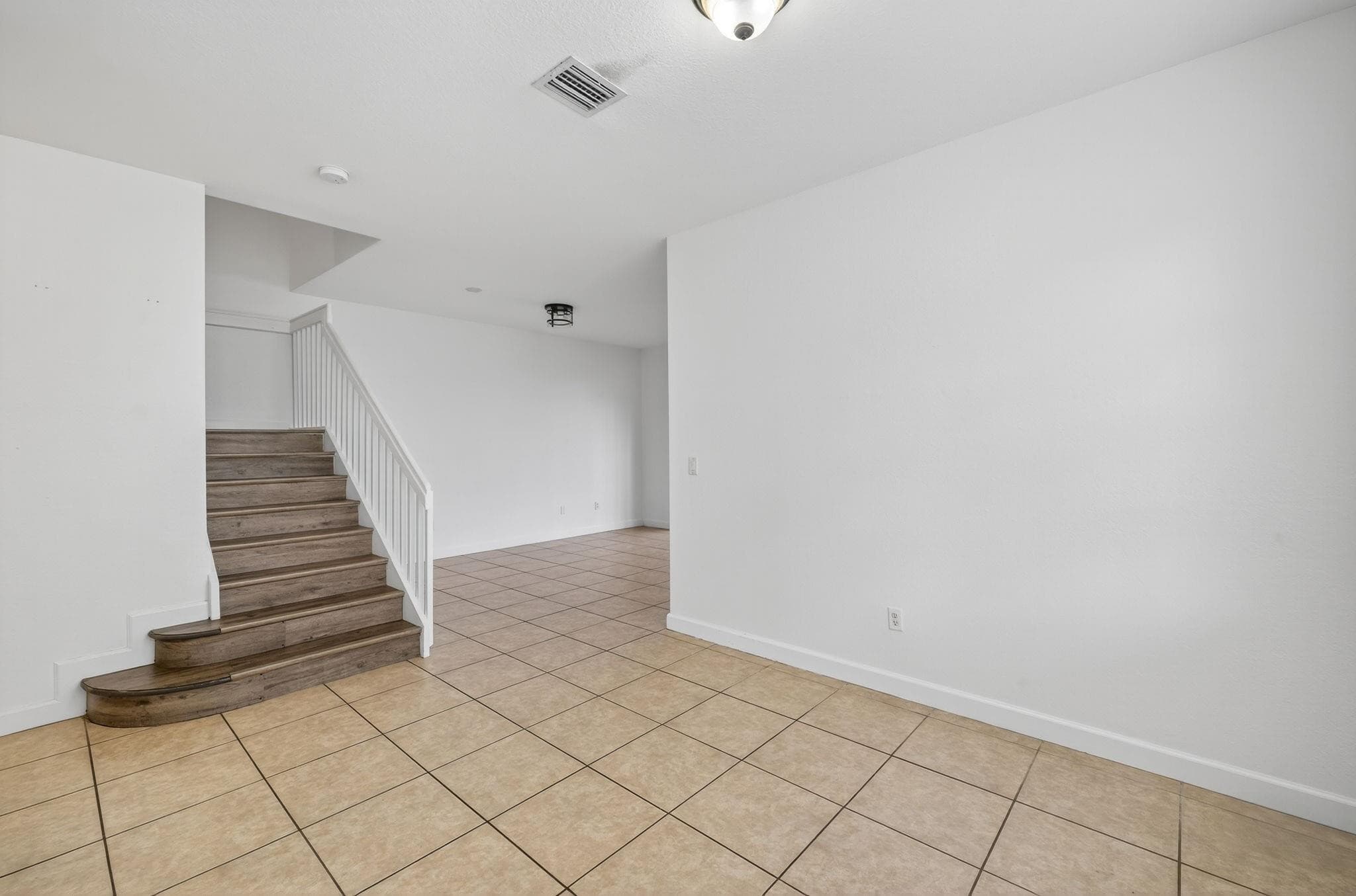 7029 Ambrosia Lane 606, Naples, FL 34119 — photo 3 of 28