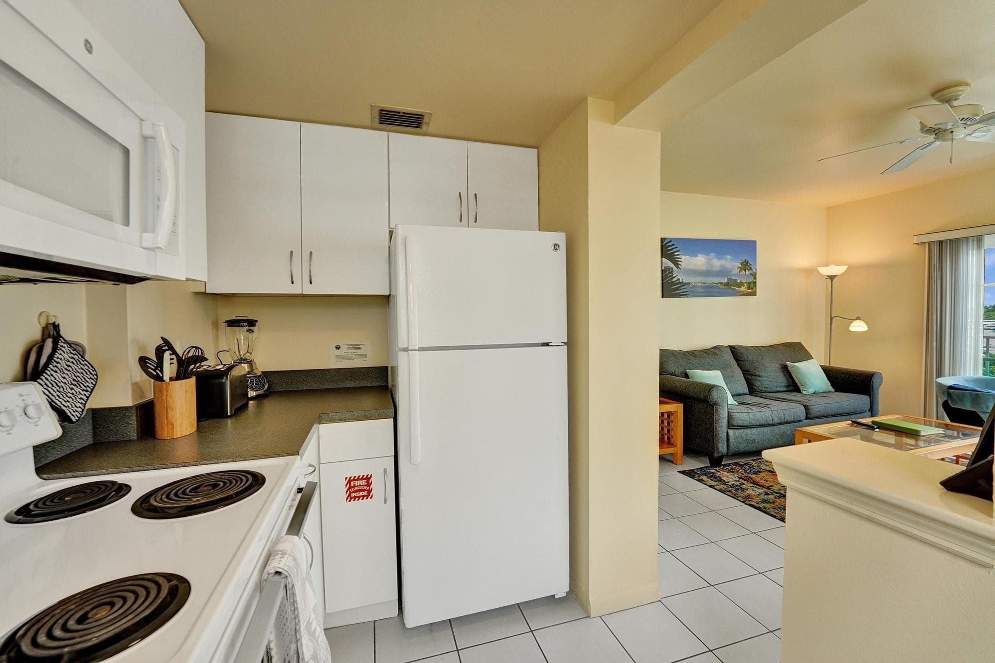 341 N Birch Road 416, Fort Lauderdale, FL 33304 — photo 38 of 49