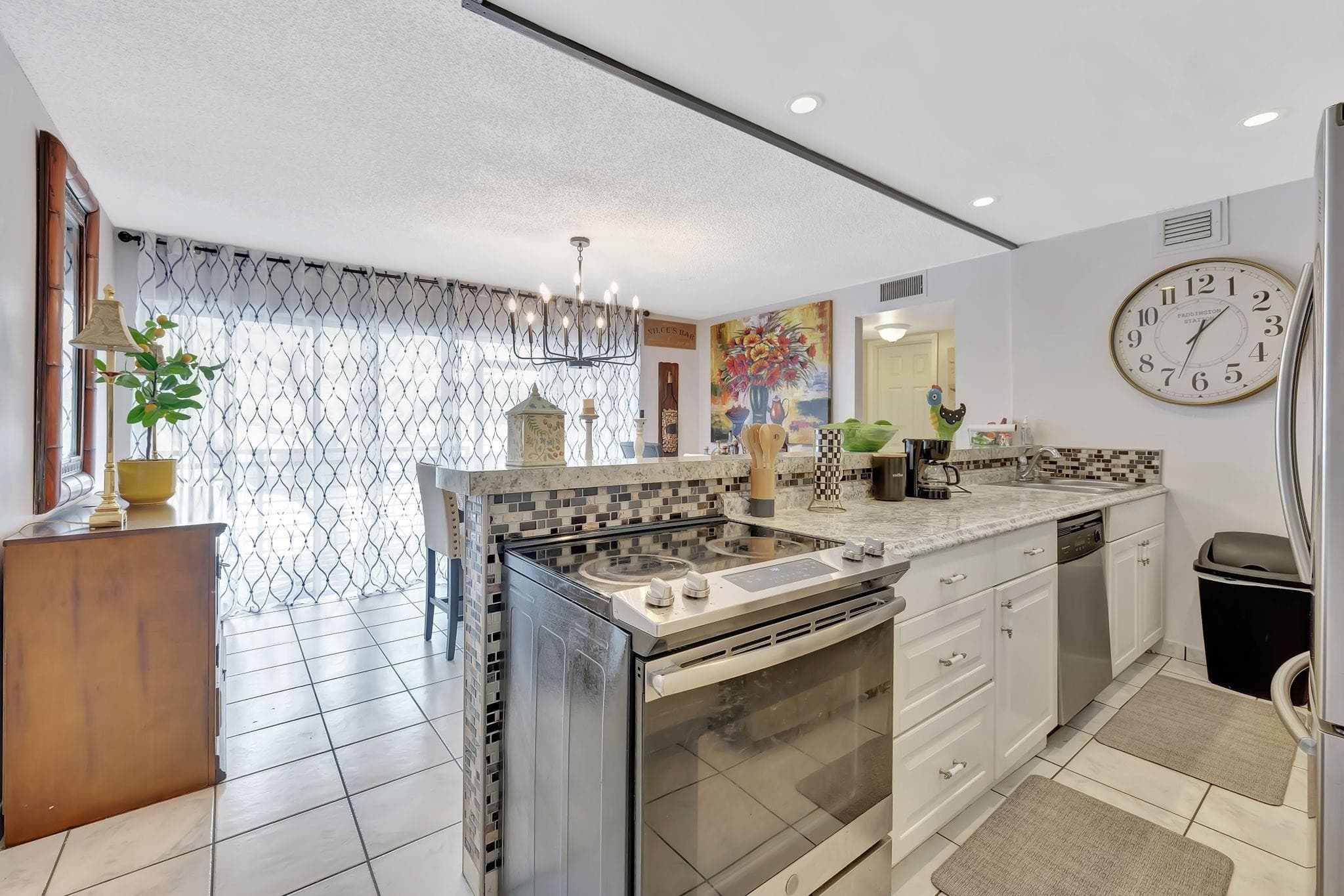 5336 NE 6th Avenue H7, Oakland Park, FL 33334 — photo 13 of 31