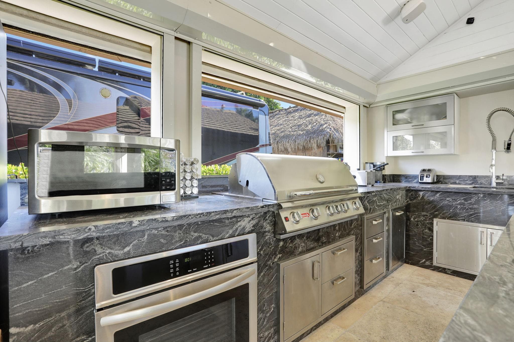 431 S Cortez Drive 431, Margate, FL 33068 — photo 10 of 35