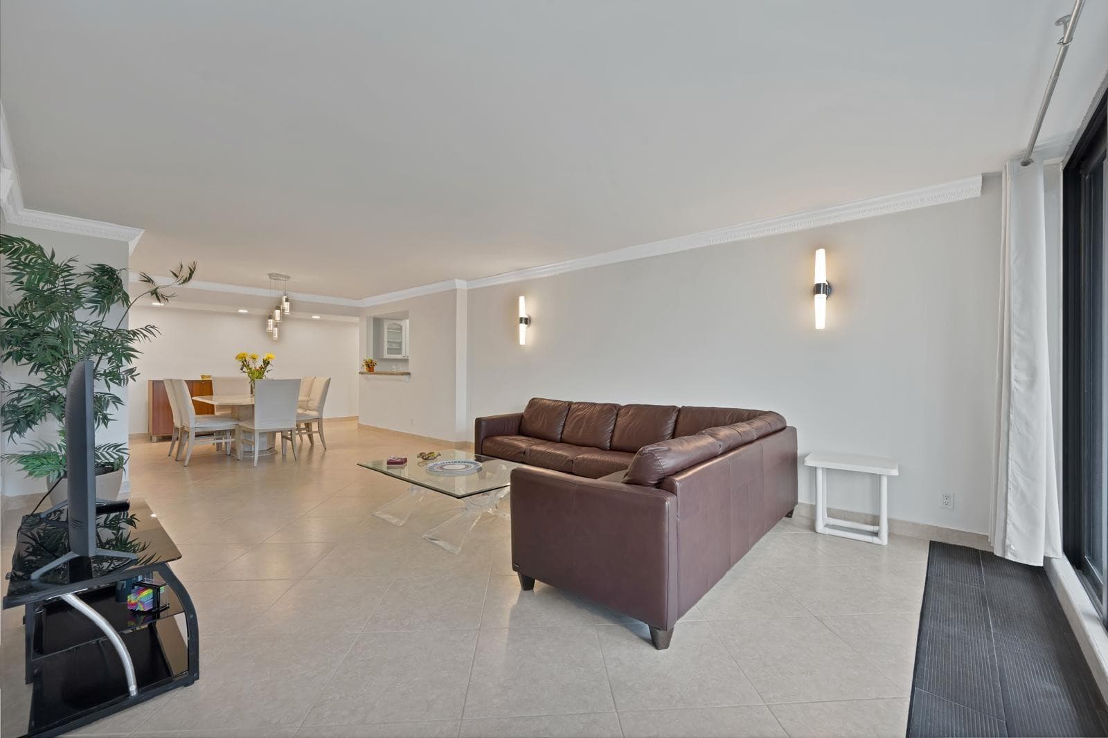 2301 S Ocean Drive 1707, Hollywood, FL 33019 — photo 16 of 36