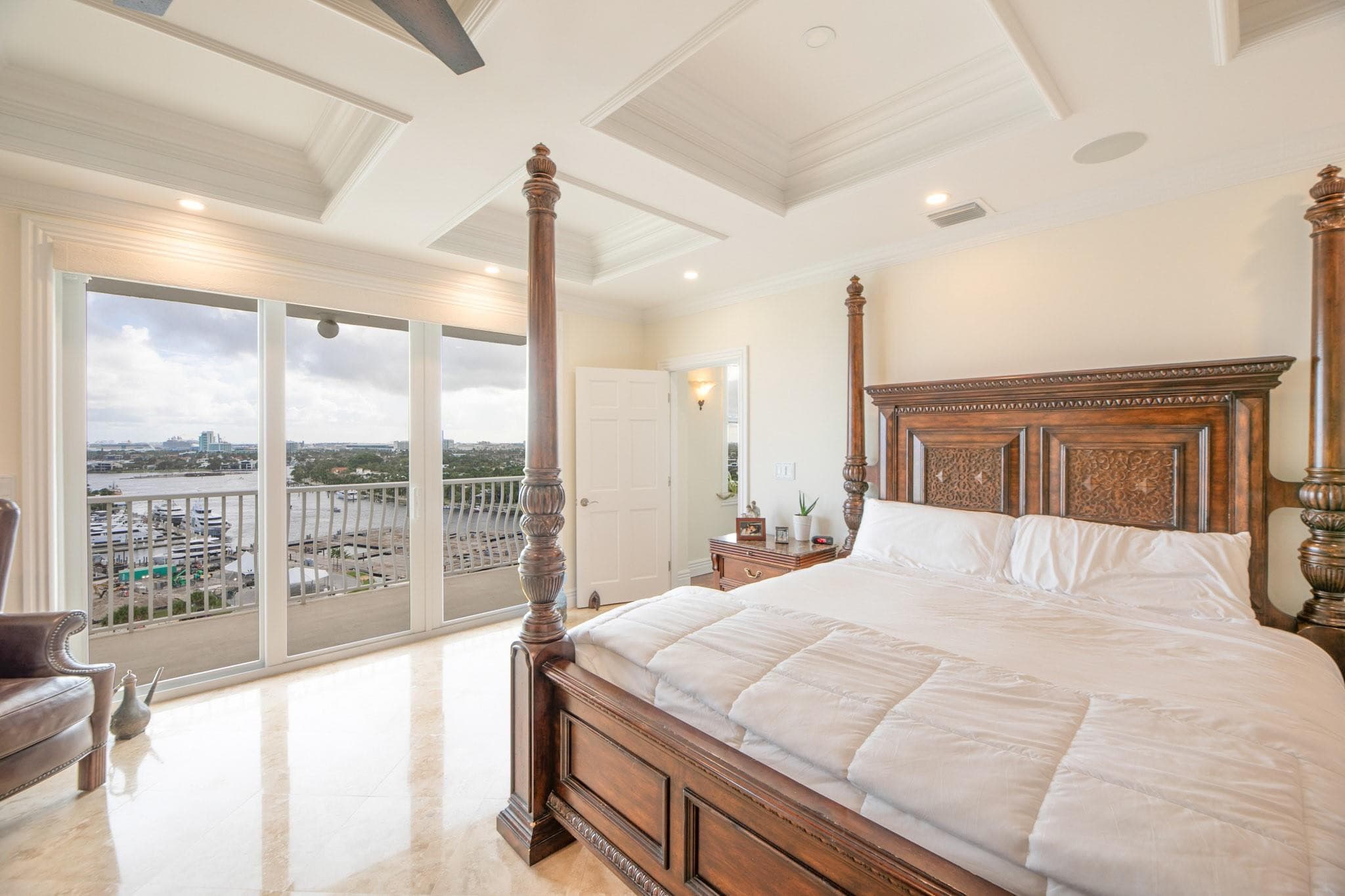 1 Las Olas Circle 1501, Fort Lauderdale, FL 33316 — photo 34 of 68