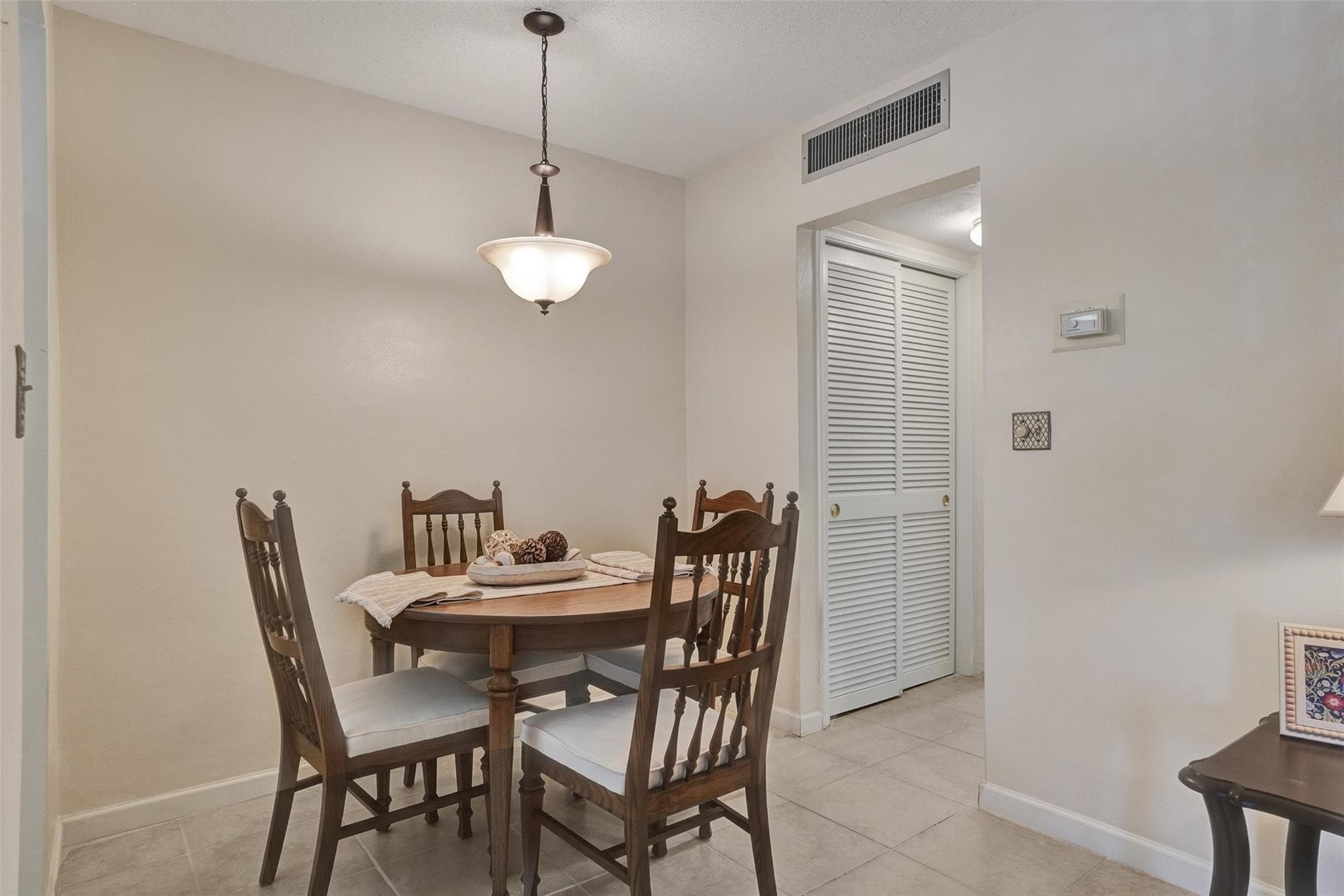 1300 N 12th Court 4b, Hollywood, FL 33019 — photo 5 of 21