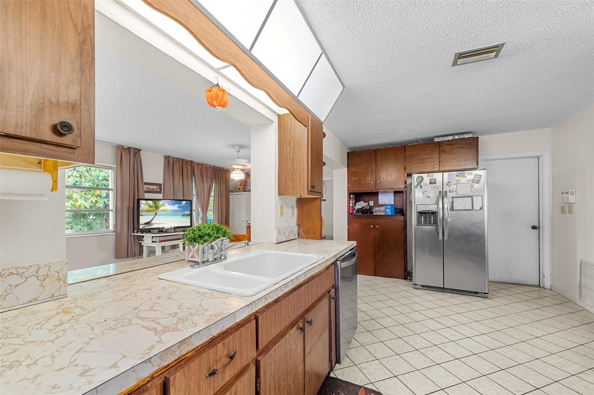 8604 NW 57th Court, Tamarac, FL 33321 — photo 9 of 23