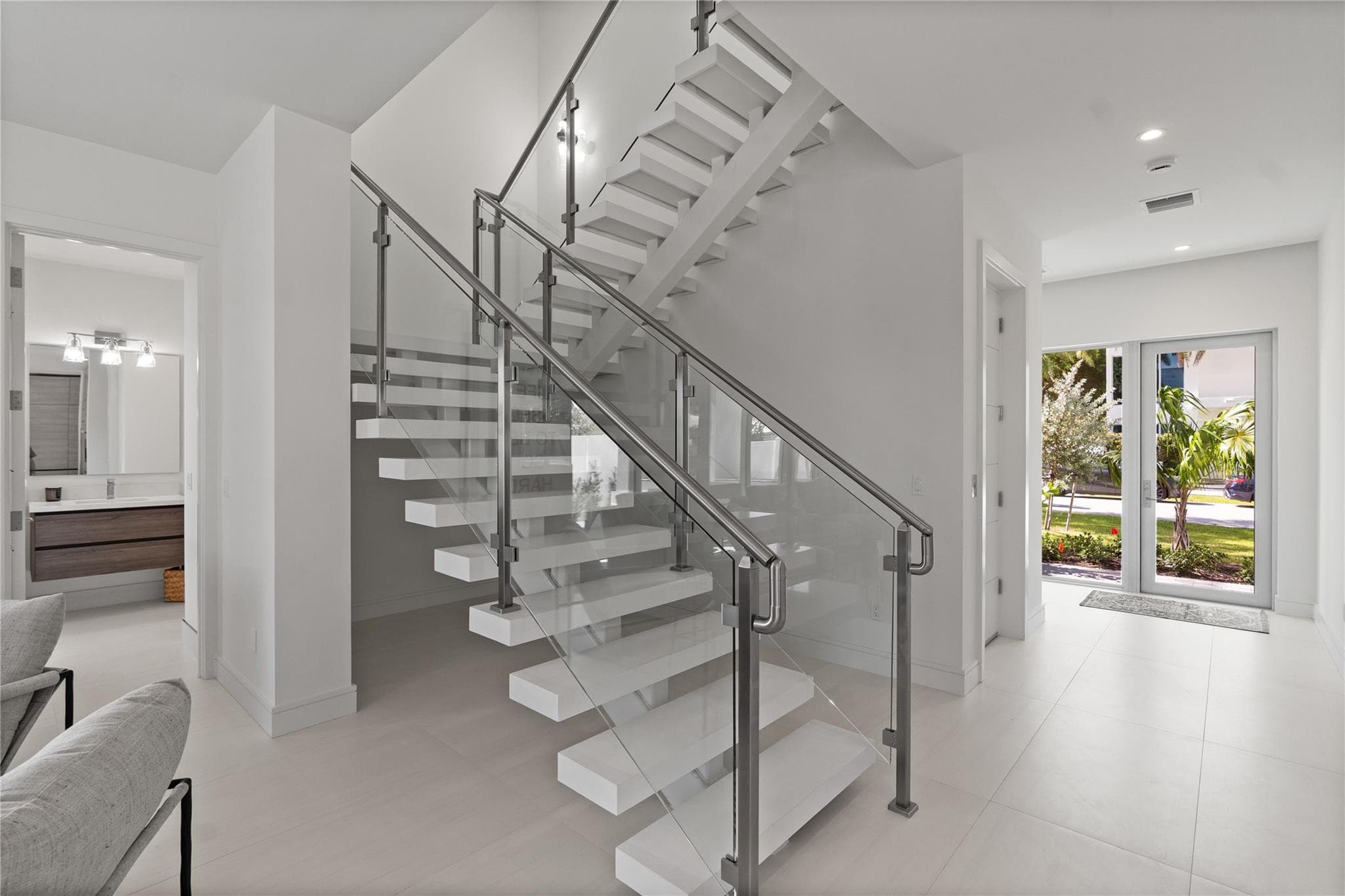 221 Shore Court 221, Lauderdale-By-The-Sea, FL 33308 — photo 26 of 88