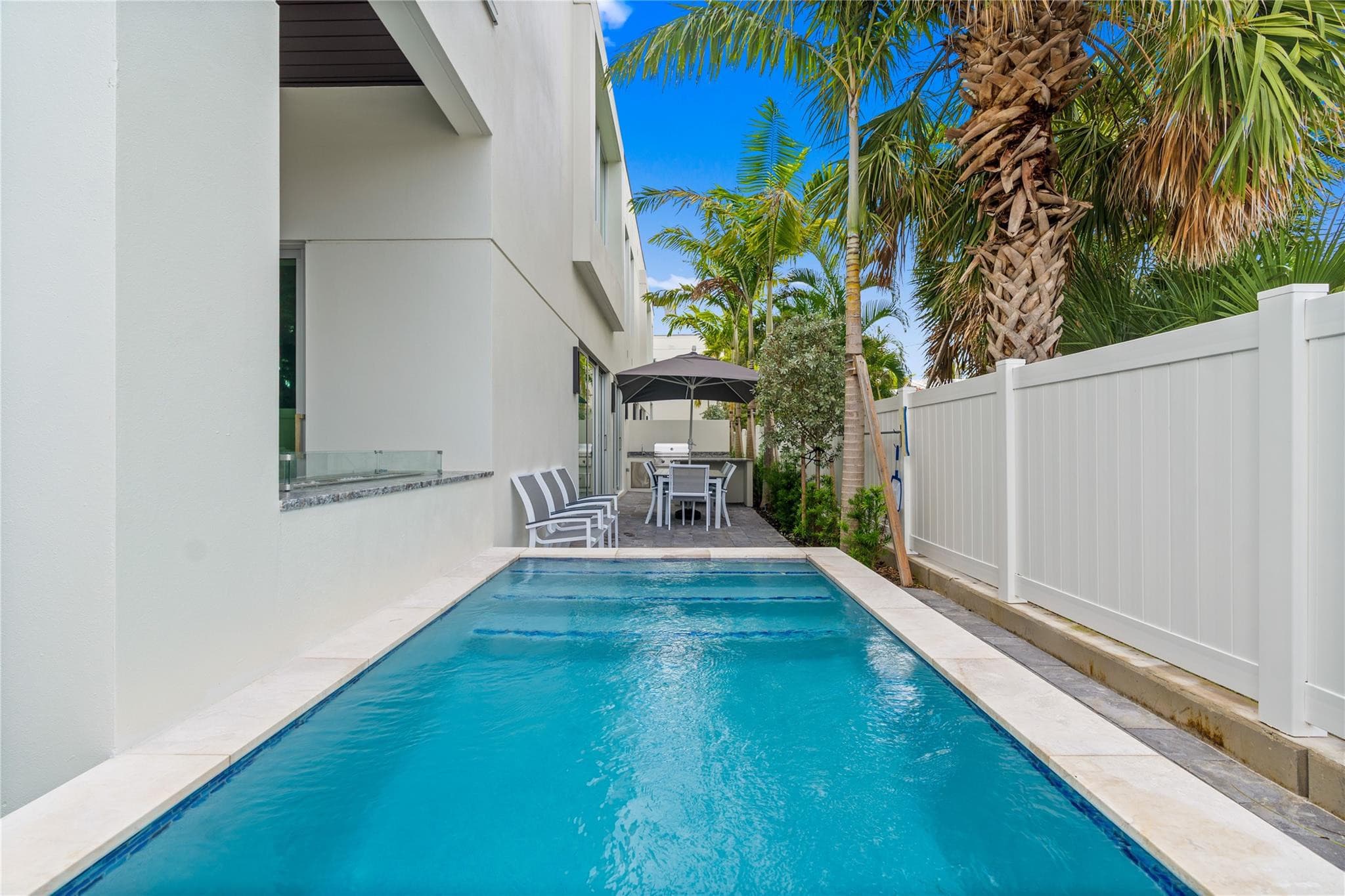 221 Shore Court 221, Lauderdale-By-The-Sea, FL 33308 — photo 30 of 88