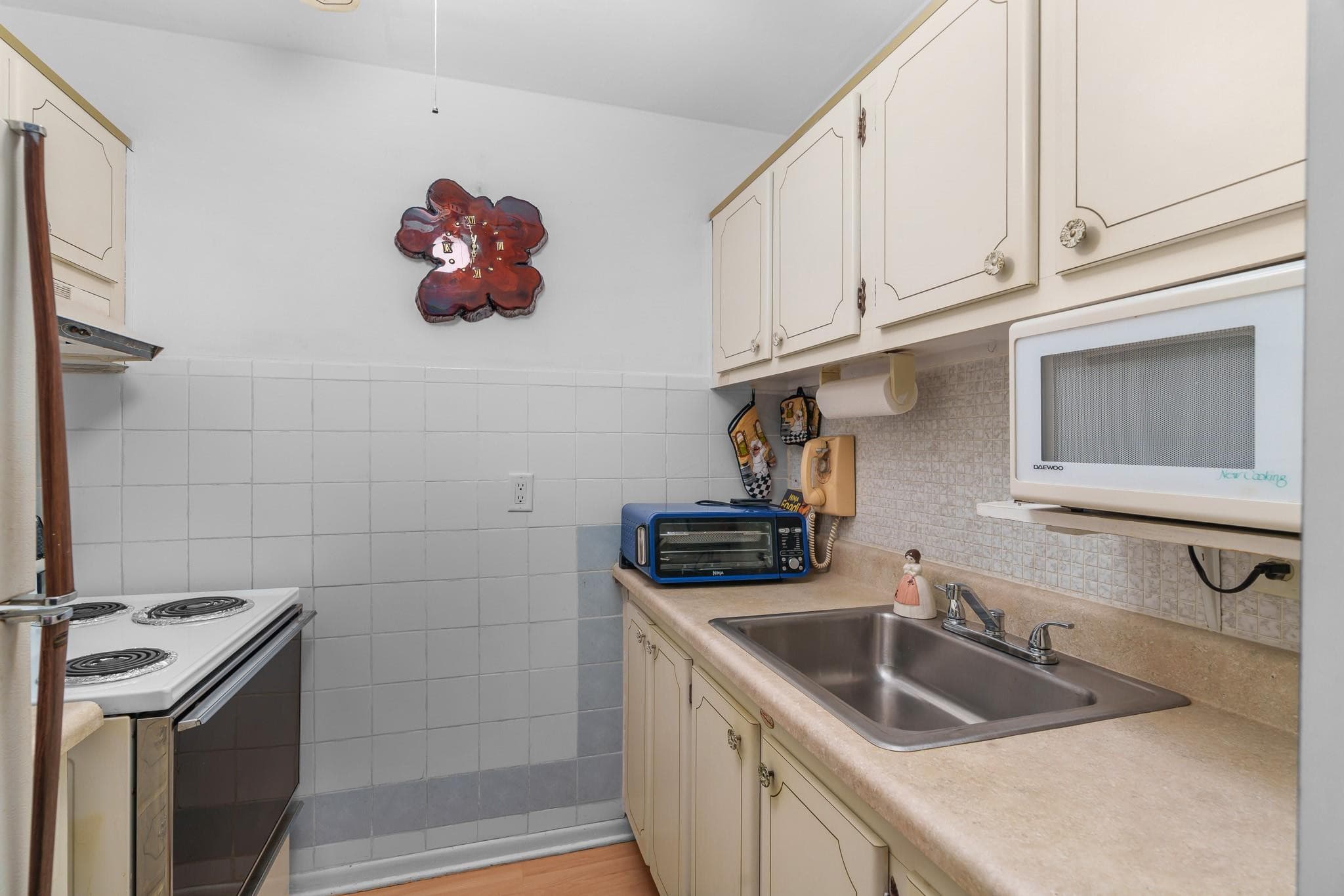 2106 NE 56th Court 204, Fort Lauderdale, FL 33308 — photo 12 of 28