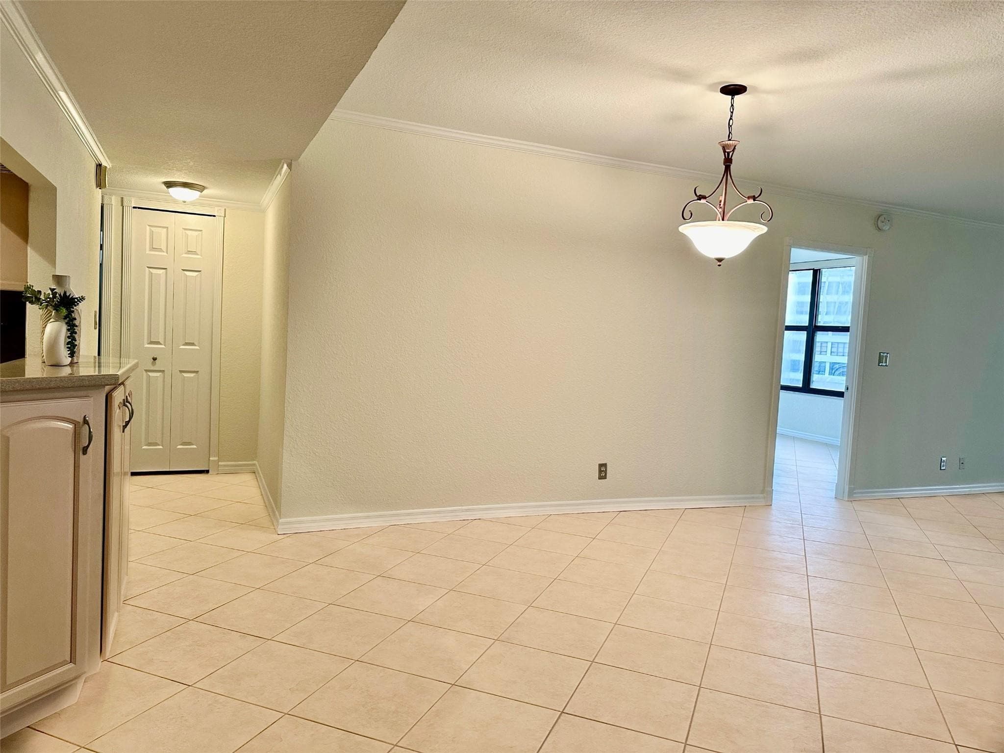 2500 Parkview Drive 814, Hallandale Beach, FL 33009 — photo 23 of 47