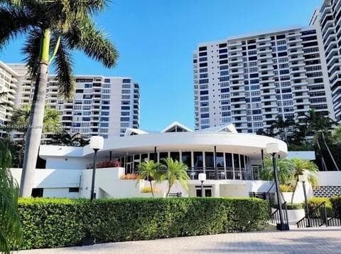2500 Parkview Drive 814, Hallandale Beach, FL 33009 — photo 46 of 47
