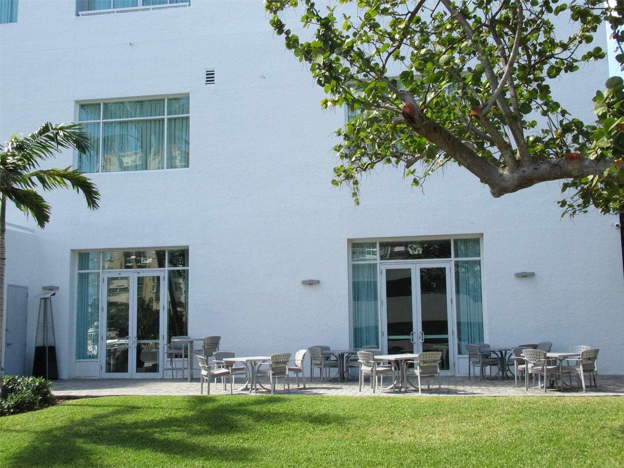 2670 E Sunrise Boulevard 301, Fort Lauderdale, FL 33304 — photo 41 of 44