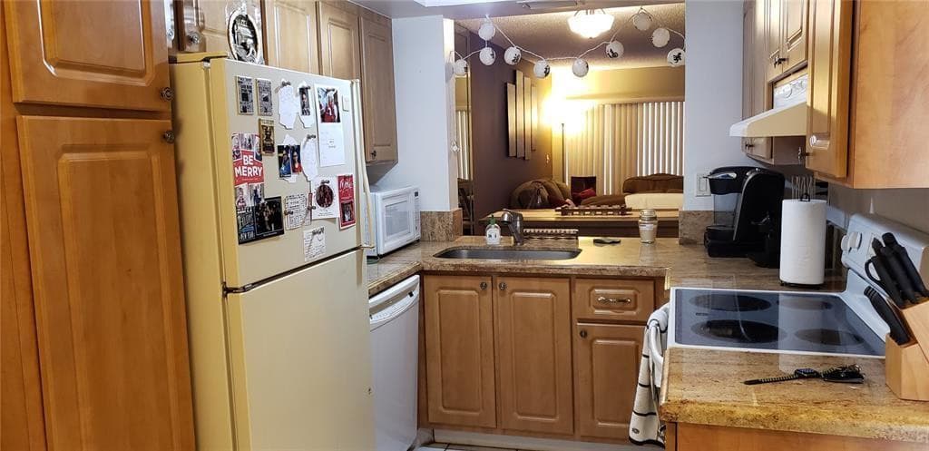 2059 SW 15th Street 217, Deerfield Beach, FL 33442 — photo 4 of 19