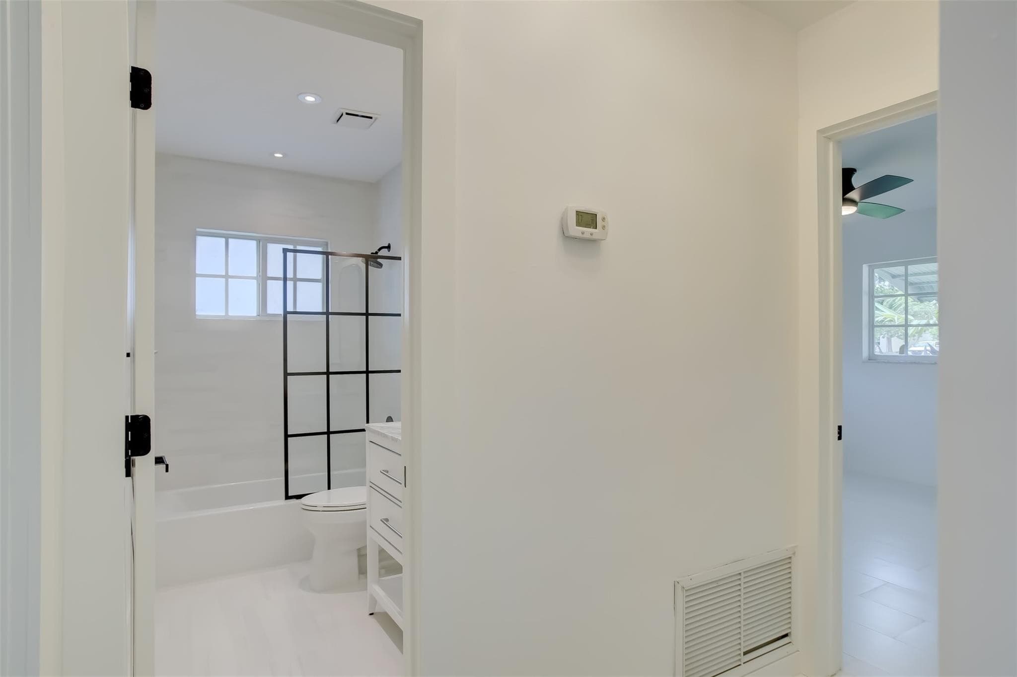 820 NE 23rd Avenue, Pompano Beach, FL 33062 — photo 20 of 51