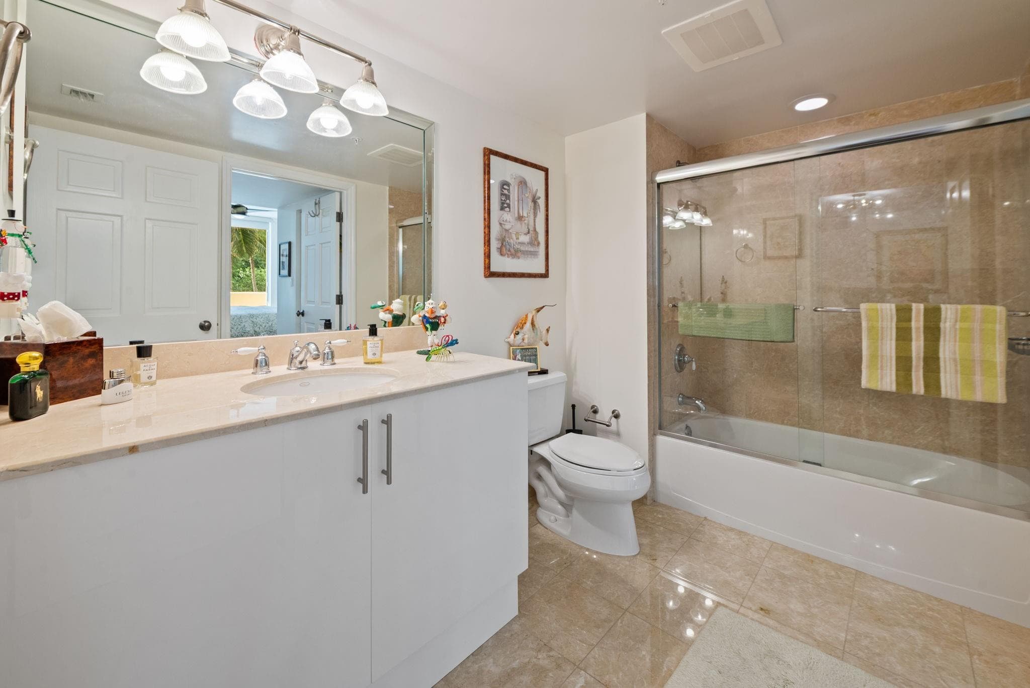 2011 N Ocean Boulevard 206, Fort Lauderdale, FL 33305 — photo 21 of 43