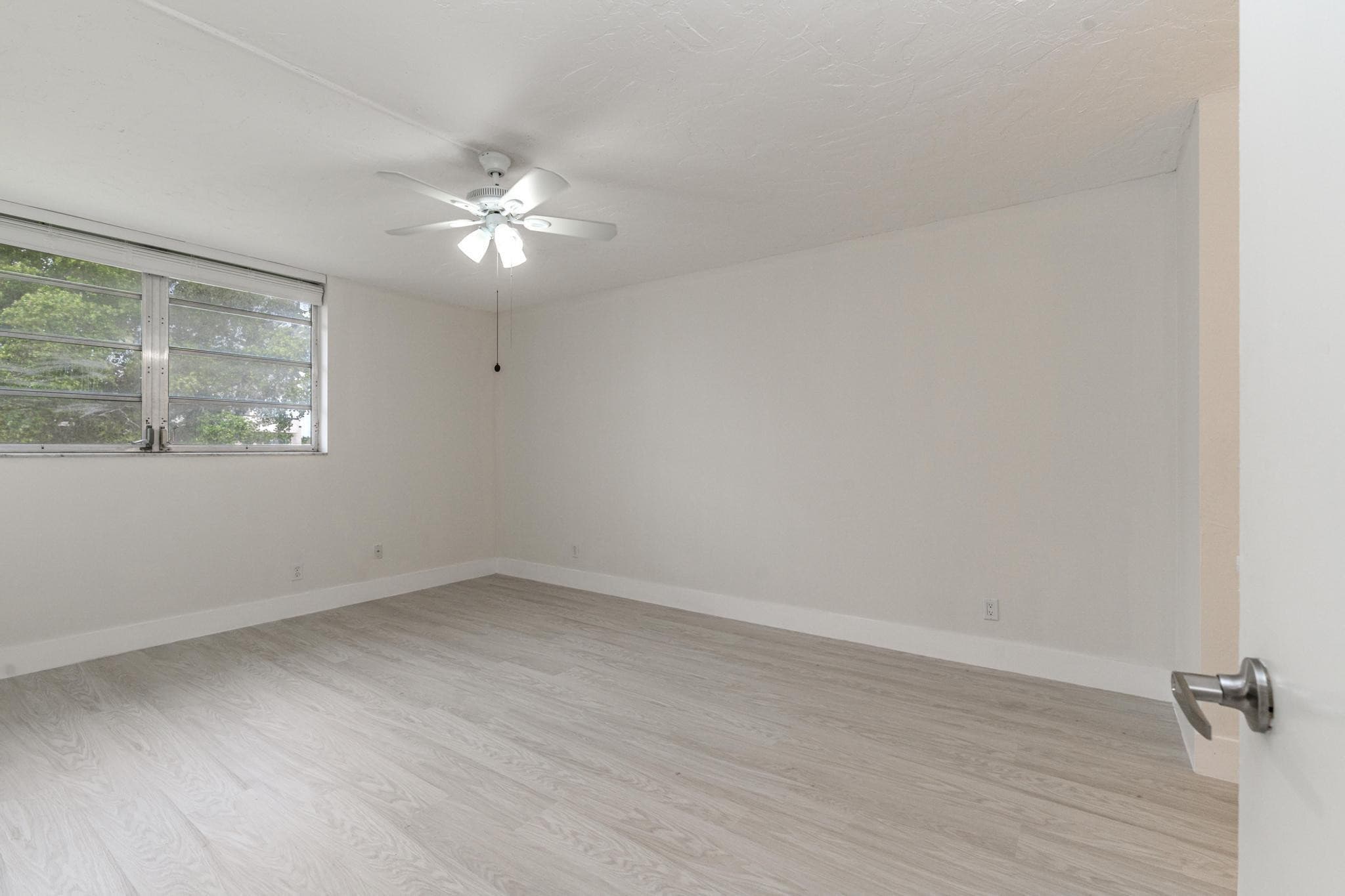 2551 Aragon Boulevard 406, Sunrise, FL 33322 — photo 11 of 20
